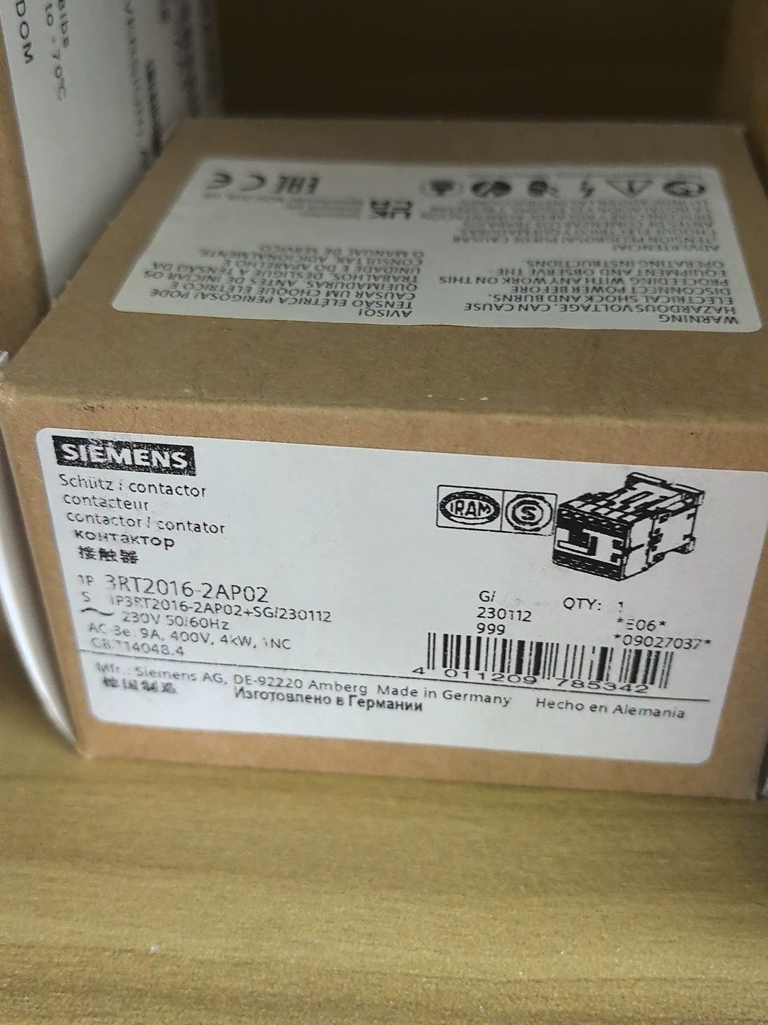 全新西门子接触器 3RT2016-2AP02，德国原装进口，
