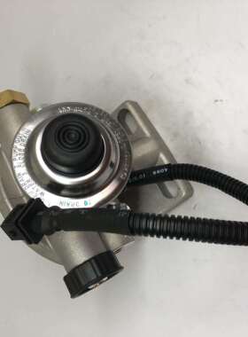厂家直销重卡R90-MER01柴油滤清器底座带加热器 0004772516