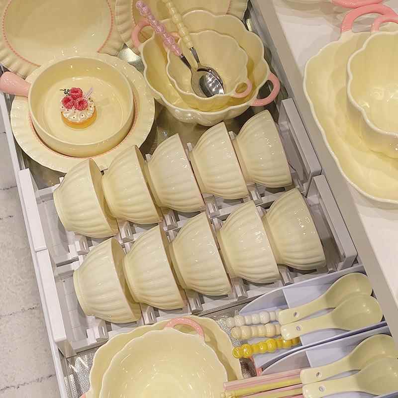 可爱奶油风陶瓷餐具小清新家用高颜值碗碟盘子家用厨具碗筷碗具