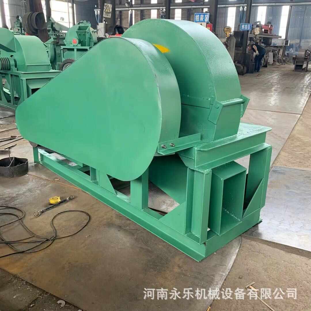 树枝破碎机 盘式木桩竹子粉削片机刨花机 湿木材带树叶粉碎机
