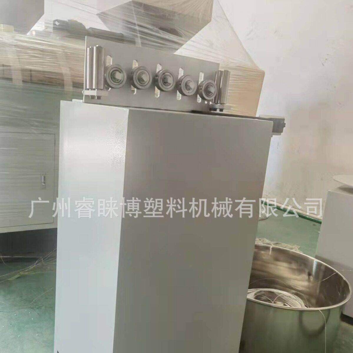 定做pe包塑铁丝生产线 pe包覆铁丝包覆机 塑料包覆铁丝挤出生产线