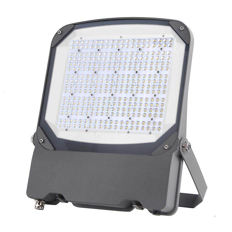 欧规仿飞压铸投光灯100W150W200W泛光灯球场灯投射灯广告灯