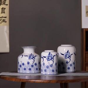 新中式青花浅兰陶瓷花瓶客厅古韵摆件仿古玄关鲜花插花罐花瓶
