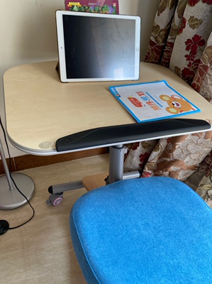 百科迪尔儿童学习桌椅怎么样?告诉大家真实内幕!