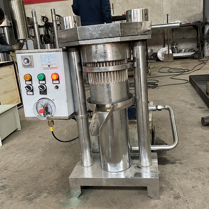 供应小中大型液压榨油机 芝麻液压香油机 椰蓉商用带壳核桃榨油机