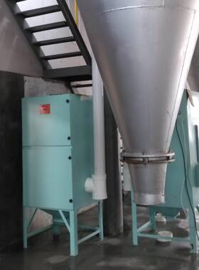现货供应抛光粉碎打磨拌料粉尘收集单机扁布袋除尘器终身售后