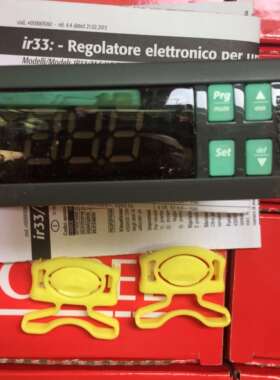 CAREL温控表 IRELF0LN215 IMEL1J0550 IRELFOLN215 IMEL1J0550