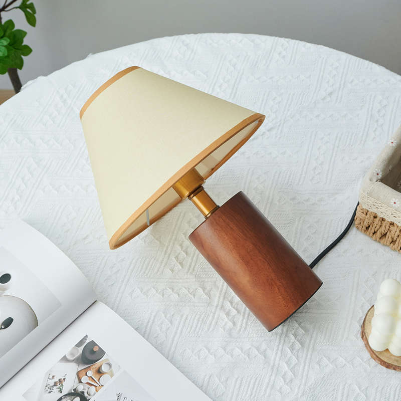 IL韩式复古实木台灯原木风情侣小夜灯卧室床头睡眠灯浪漫氛围