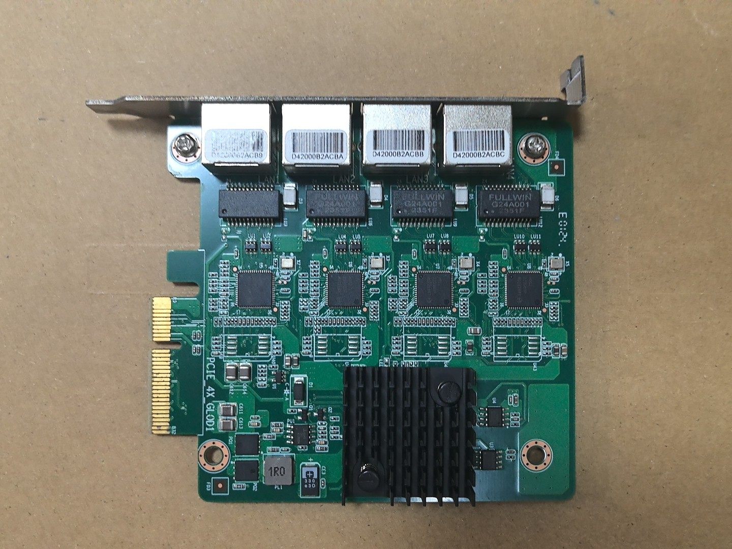 PCIE-8024 V1.1 四口千兆网卡，拆机成色新，功能