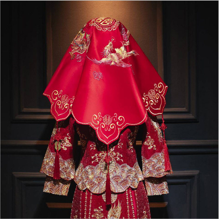红盖头新娘结婚头纱中式秀禾服复古红色绣花缎面流苏蒙头刺绣喜帕图片