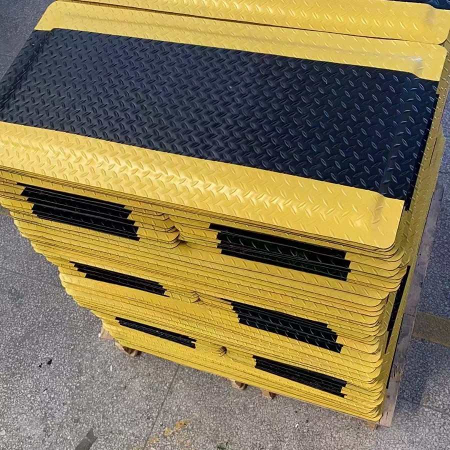 异形抗疲劳防静电按图加工外贸标准地垫工业地垫pvc橡胶接地垫