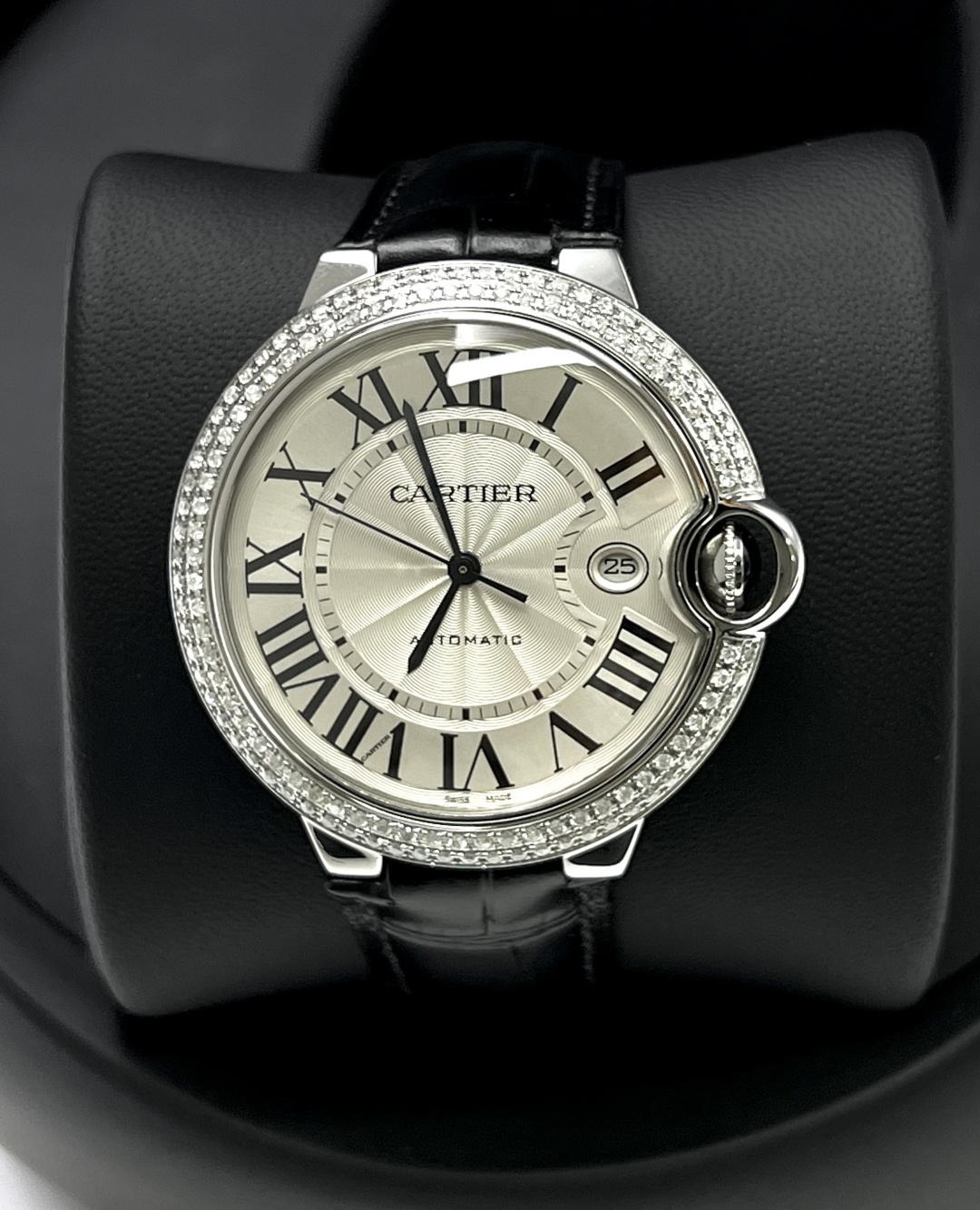 [9.8新]卡地亚蓝气球系列42mm后镶钻自动机械男士手表W6920085