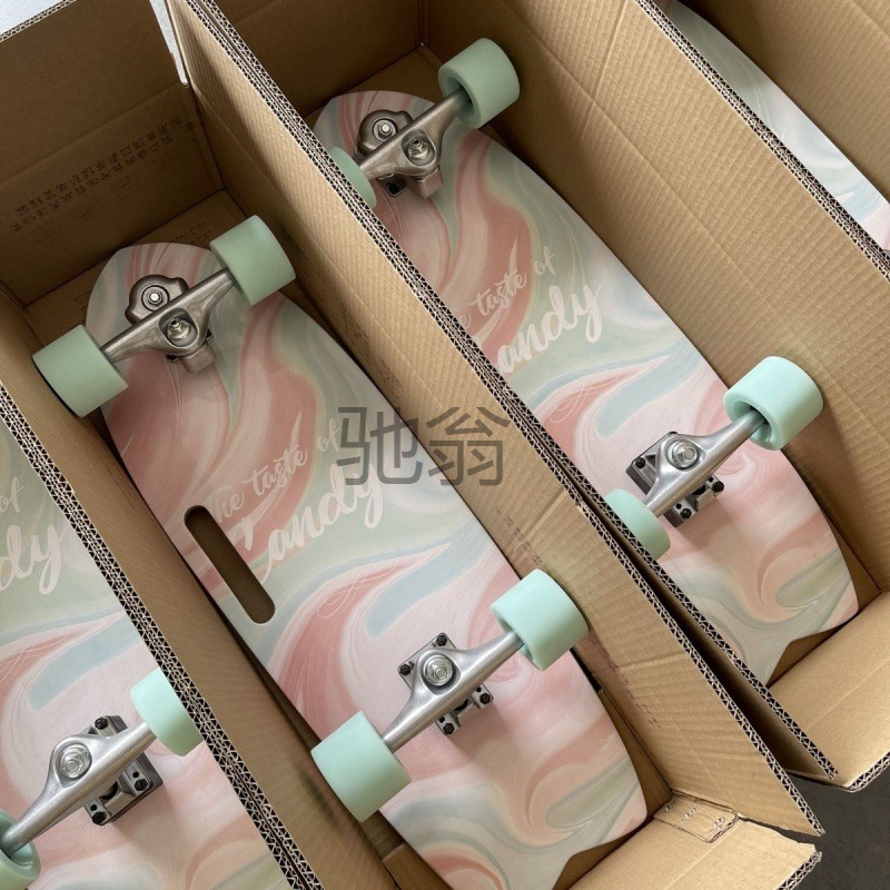 毫2出口陆地冲浪板代步免蹬地儿童成人滑雪冲浪专业陆冲男女生滑