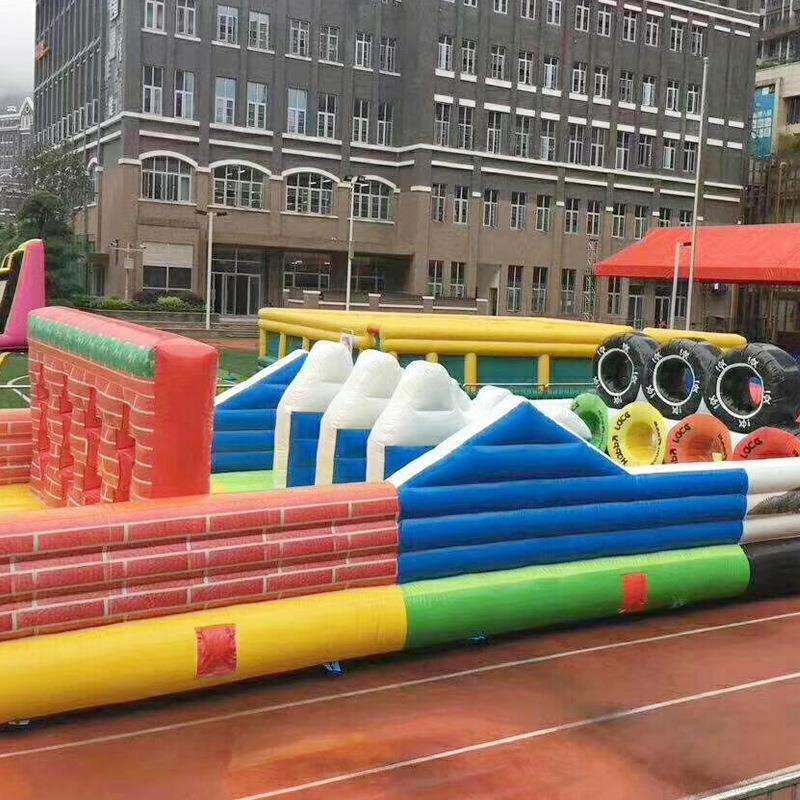 型儿童充城堡大向前冲闯关休益001气智气模移闲动充气式乐园源头