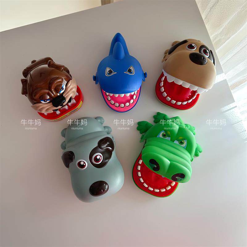 咬手指鳄鱼鲨鱼大嘴巴玩具小心恶犬拔牙儿童亲子益智互动整蛊玩具