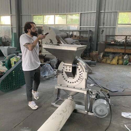 出口巴西304不锈钢白糖粉碎机冰糖粉碎机辣椒香叶调味品粉碎机