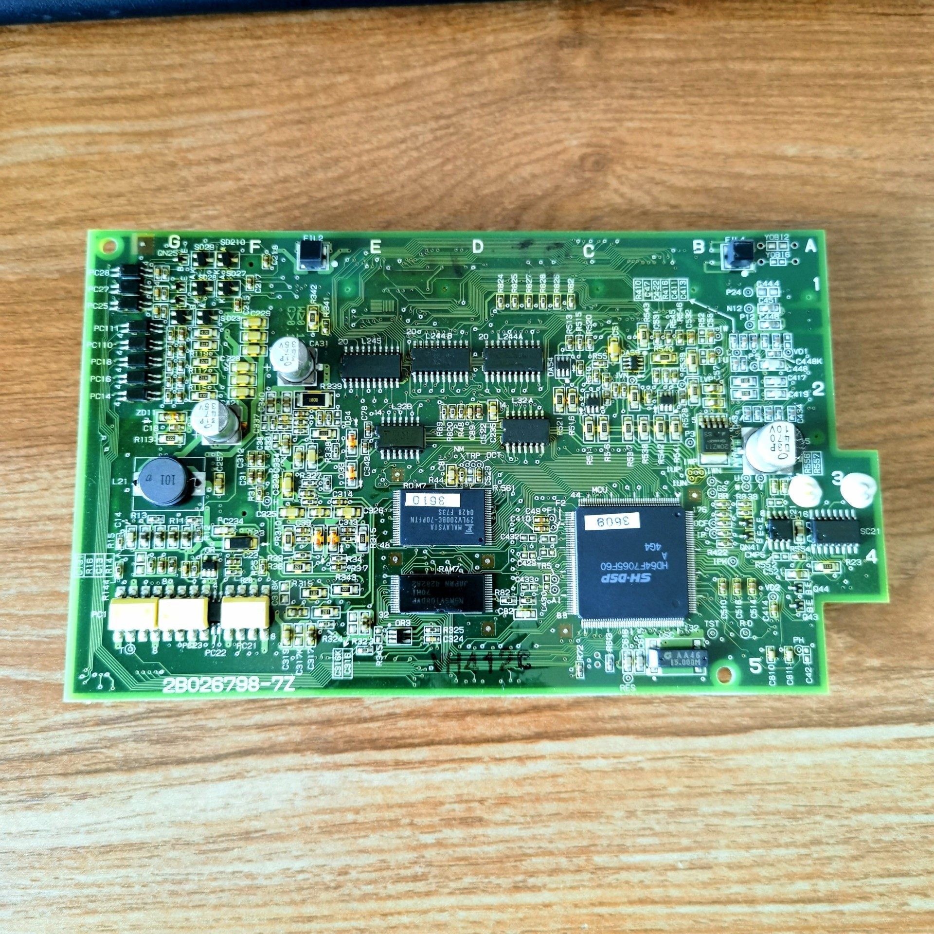 日立SJ300变频器备件控制板CPU板主板IL-SJ300G