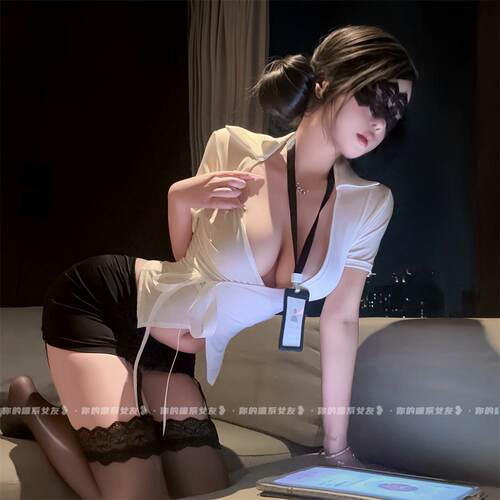喵：实时办公！情调趣味OL秘书装诱惑制服御姐包臀裙纯欲内衣套装