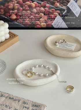 北欧风椭圆形陶瓷收纳盘玄关钥匙置物盘子桌面首饰展示托盘摆件