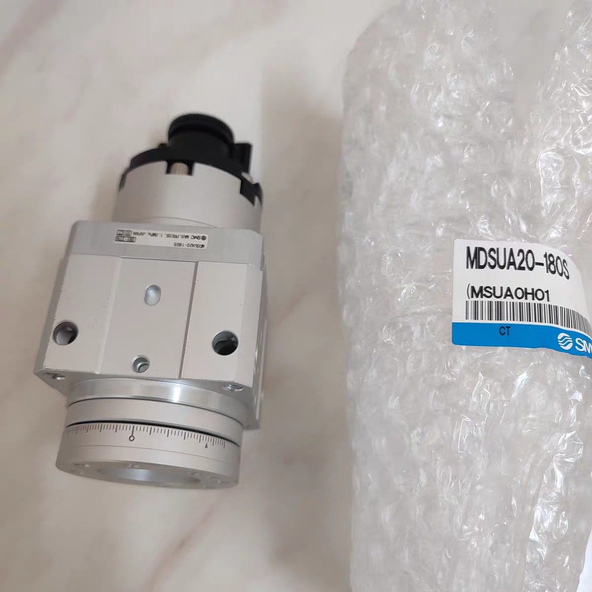 日本SMC旋转气缸MDSUA20 B20 A1 B1 A3