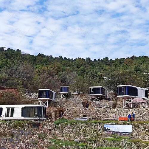 星光露营小屋装配式模块化可移动房屋苹果仓民宿集成拖挂房屋