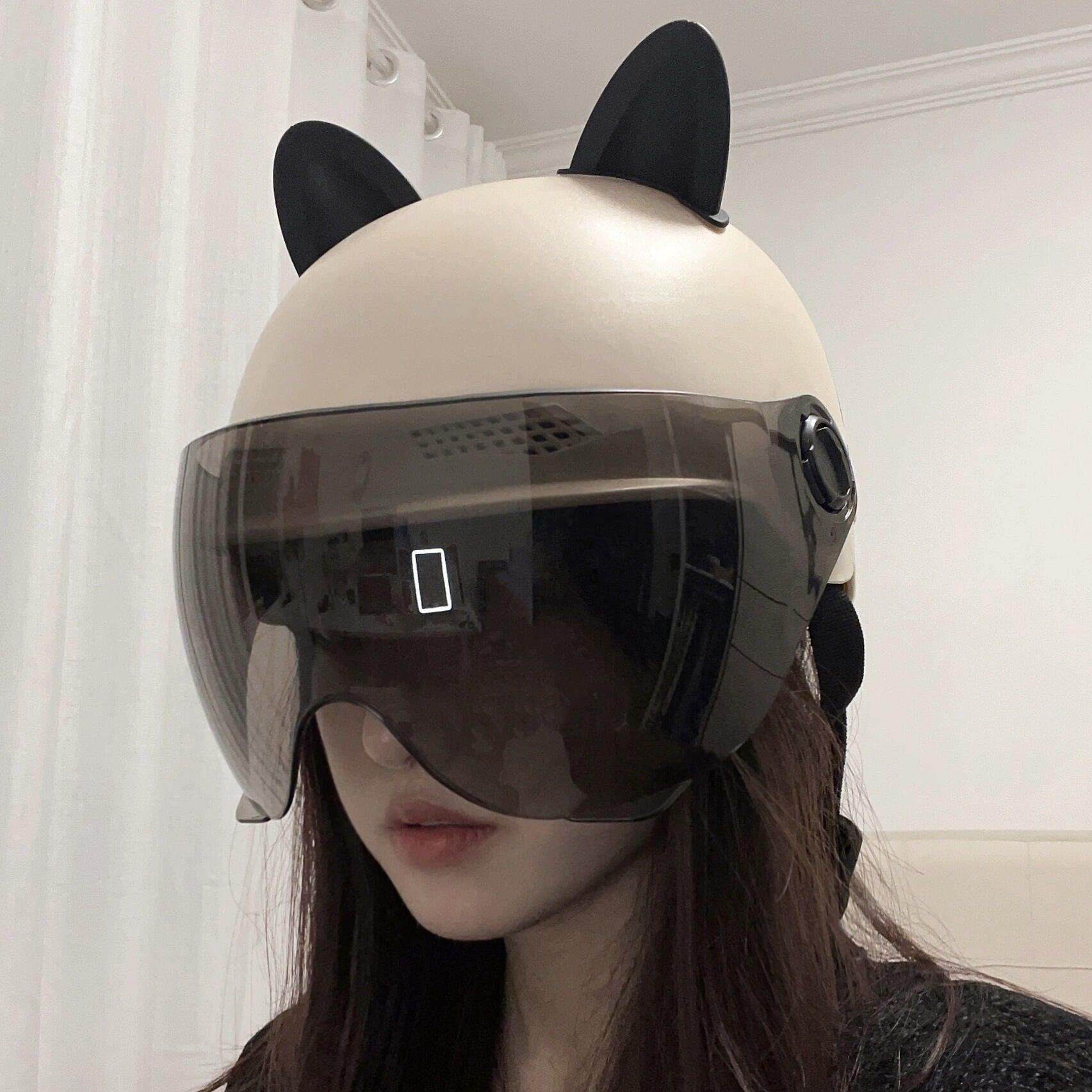 2026新款超轻头盔半盔女士夏季防晒骑行安全帽防紫外线可爱猫耳朵