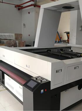 1820大幅面双横梁全景激光机双轨异步切割机工厂视觉定位裁剪设备