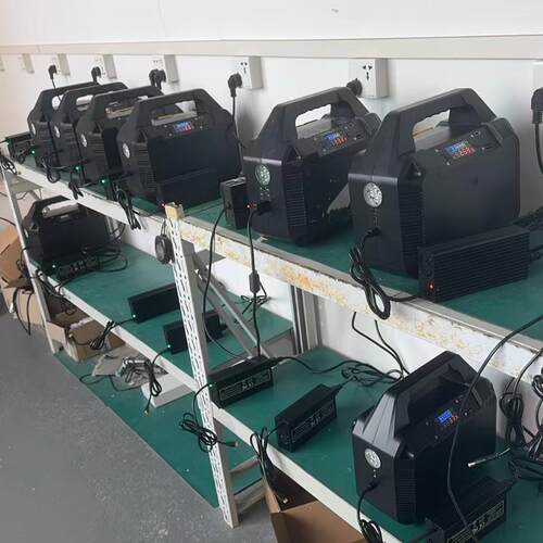 小型便携应急电源1000W三元锂 充电电池应急保障物资多孔输出接口