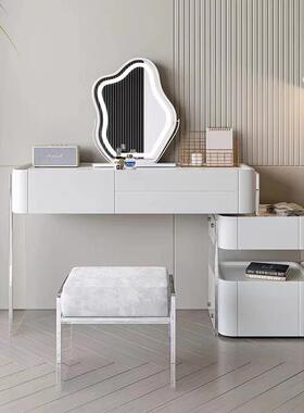 025型年新款OMM现代亚轻奢克力烤漆岩板梳妆台卧室2家用小户化妆