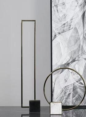 直销新款简约现代几何形金属工艺品桌面轻奢创意家居卧室软装饰品