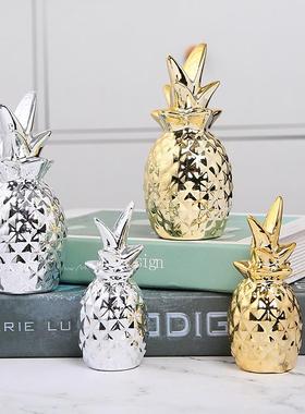 客厅摆件轻奢高级感2025新款现代简约菠萝陶瓷镀金家居饰品创意客
