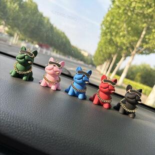 斗牛犬汽车摆件网红个性 饰品 潮流公仔女生车载车上中控台高级感装