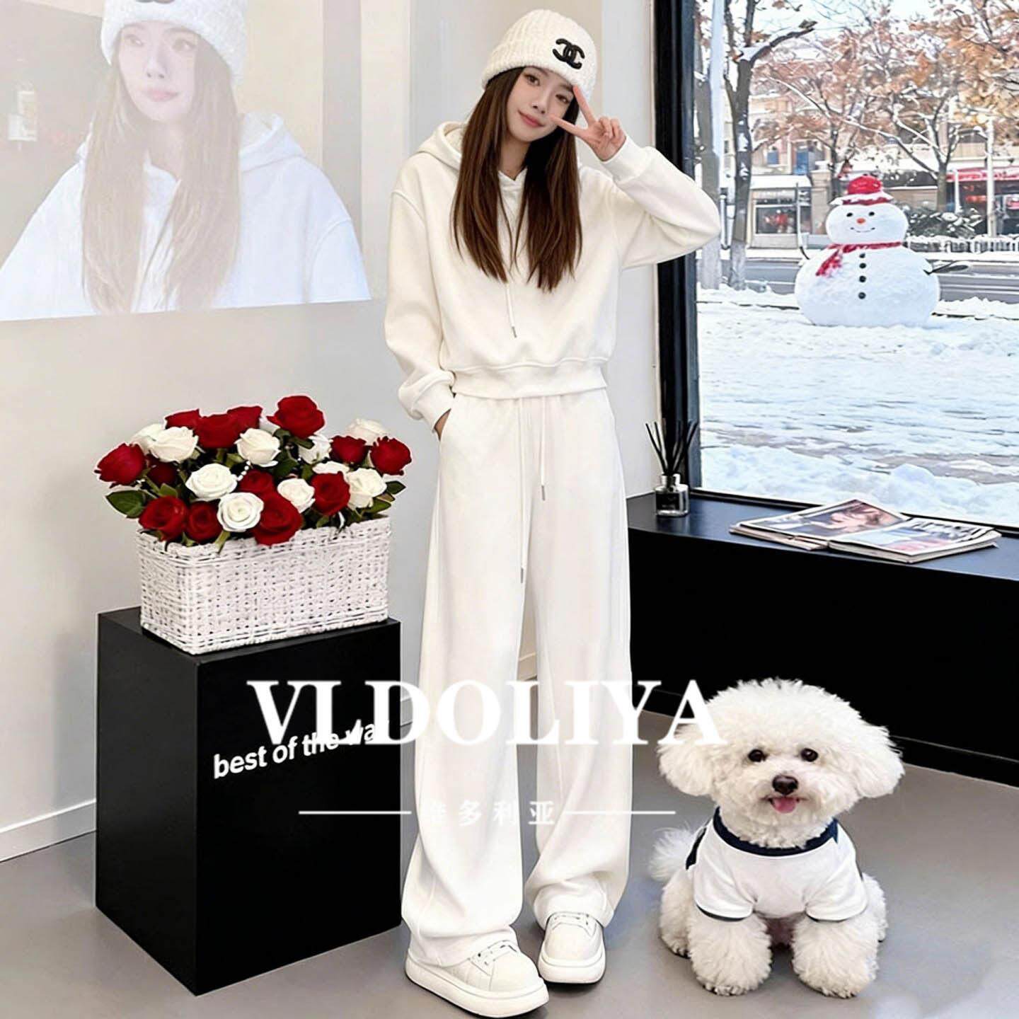 VLDOLIYA维多利亚休闲套装女2026春新款白色连帽卫衣阔腿裤两件套