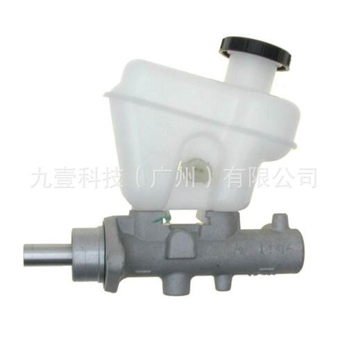 适用福特翼虎08-12汽车制动总泵刹车泵带油壶 MC391203 9L8Z2140A