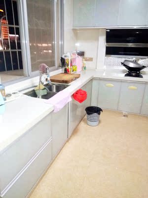 扫地机器人石头t60和T4哪个好，差别大不大？