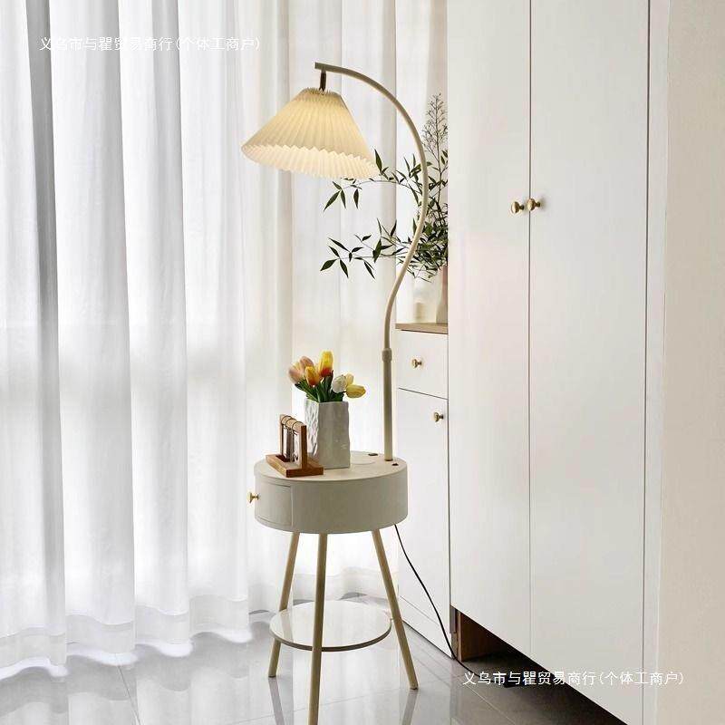新款落地灯客厅卧室带灯床头柜奶油风置物架茶几一体简约立式台灯