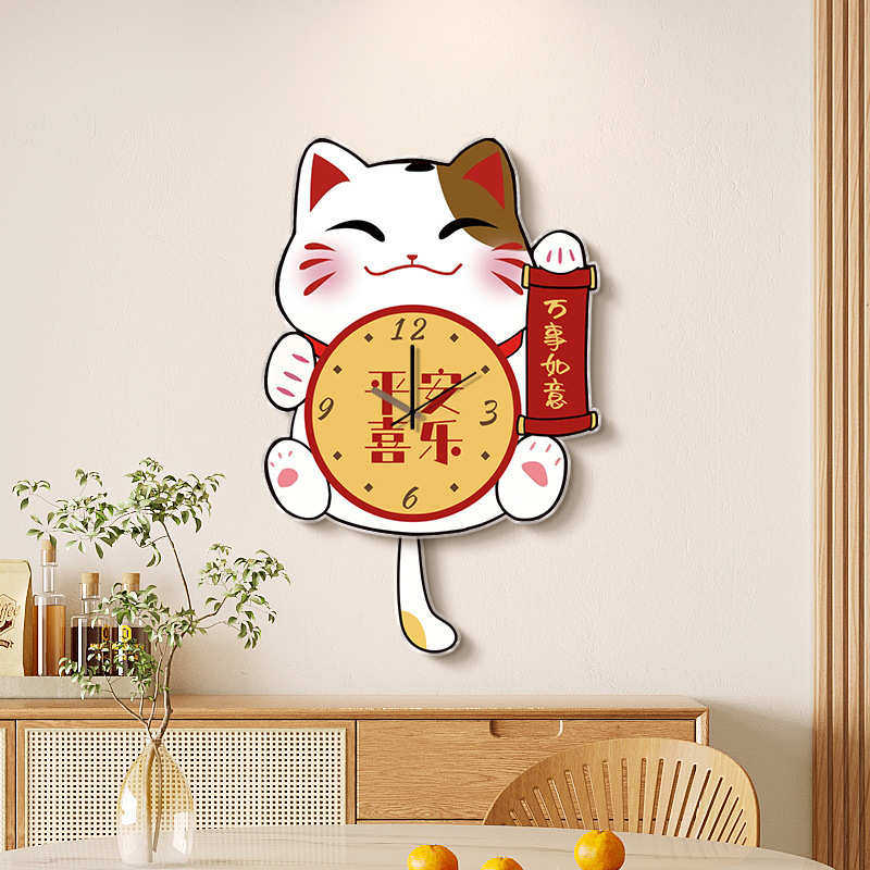 招财猫钟表挂钟客厅电视背景墙家用装饰画现代创意可摇摆餐厅时钟
