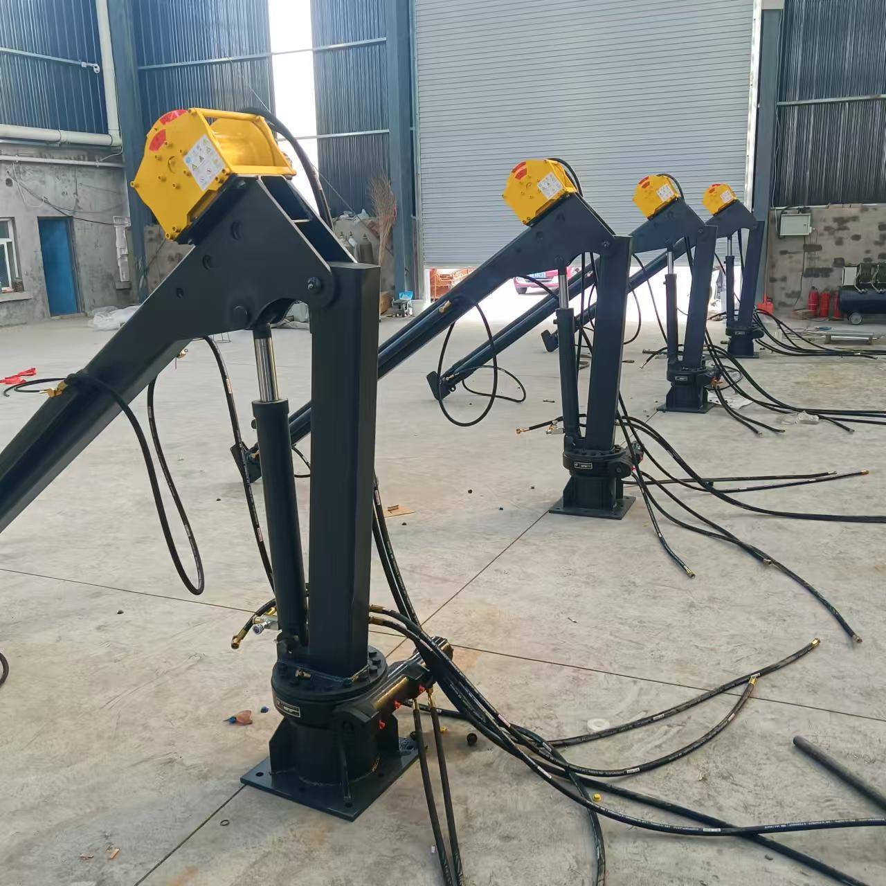 小型车载吊机2吨液压随车吊工厂车间360度旋转小吊车坚固耐用