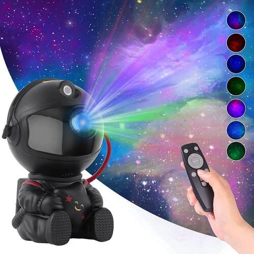 宇航员星空投影灯充满星星环境