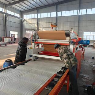 包装 纸箱铝箔珍珠棉复合机设备瓦楞纸汽车脚垫覆膜机