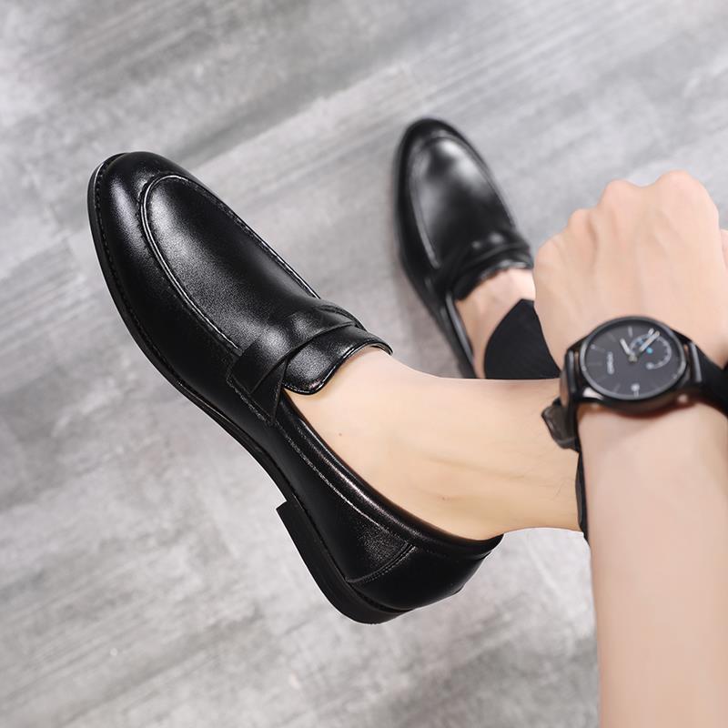 高档025新款夏季套款式英伦透2气男士休闲小皮鞋韩式流苏头型发师