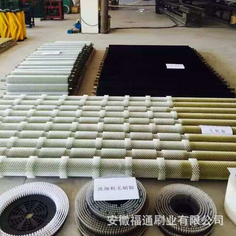 厂家定 做异型尼龙毛刷辊 工业清洗除尘毛刷辊 玻璃清洗去尘毛滚