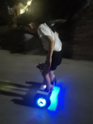 真相揭秘palor平衡车和阿尔郎平衡车哪个好?质量坑不坑人?