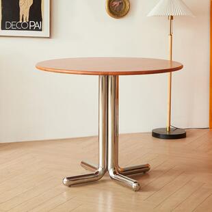 实木餐桌圆形北欧中古饭桌家用网红白蜡木餐桌现代简约小户型圆桌