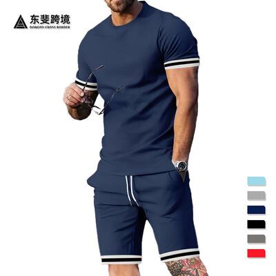 Men's Summer Two-Piece Set: Short-Sleeve Crew Neck T-Shirt
