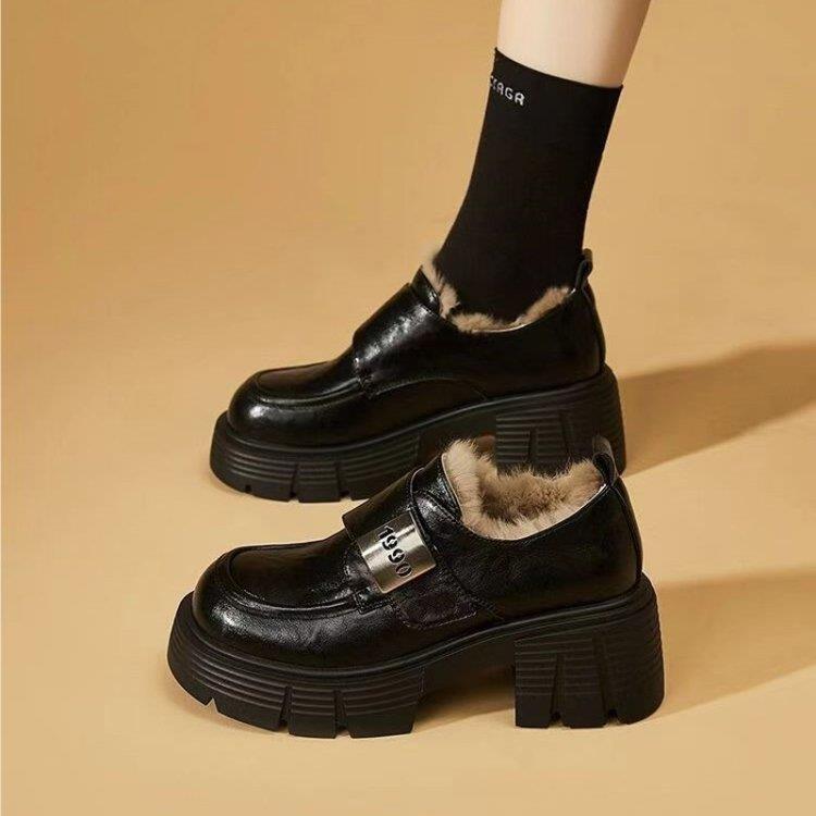 复古乐福鞋女2025新款秋冬季通勤加绒保暖厚底英伦风软皮小皮鞋女