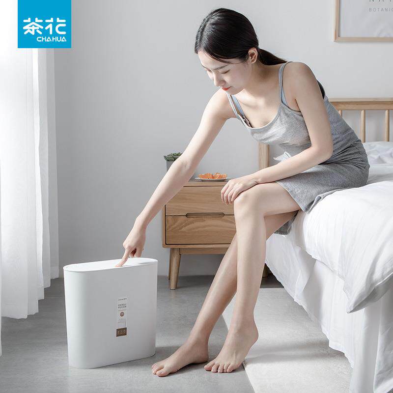 茶花垃圾桶家用夹缝按压卫生间纸筒窄小带盖垃圾桶有盖纸筒204003