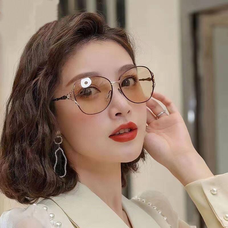 女式两用日夜驾驶镜两用变色太阳眼镜大脸显瘦开车专用偏光眼镜太