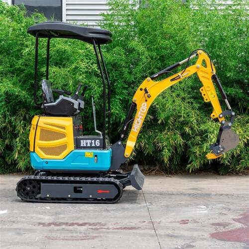 工厂直售16新款家用挖掘机 出口法国挖沟种植小型挖土机