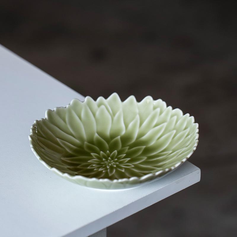 越窑轻奢复古青瓷隔热壶承盖碗托盘莲瓣仿古茶点盘果盘雕刻花口盘